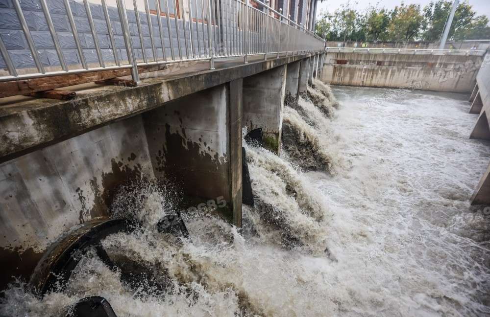 安顺雨水排放拍门
