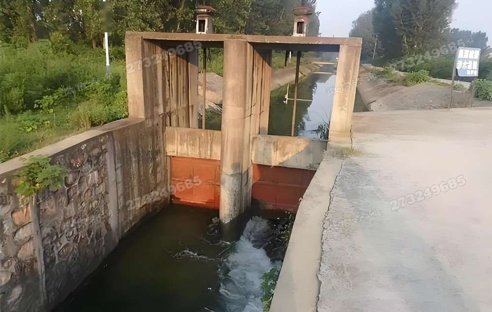 富民县乡村渠道闸门