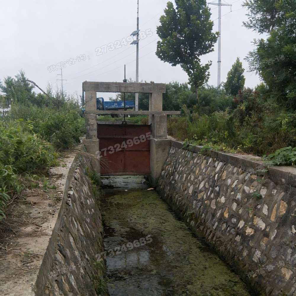 海丰县石砌渠道红色闸门
