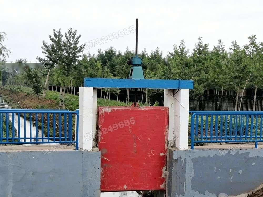 武隆县护栏配套铸铁闸门
