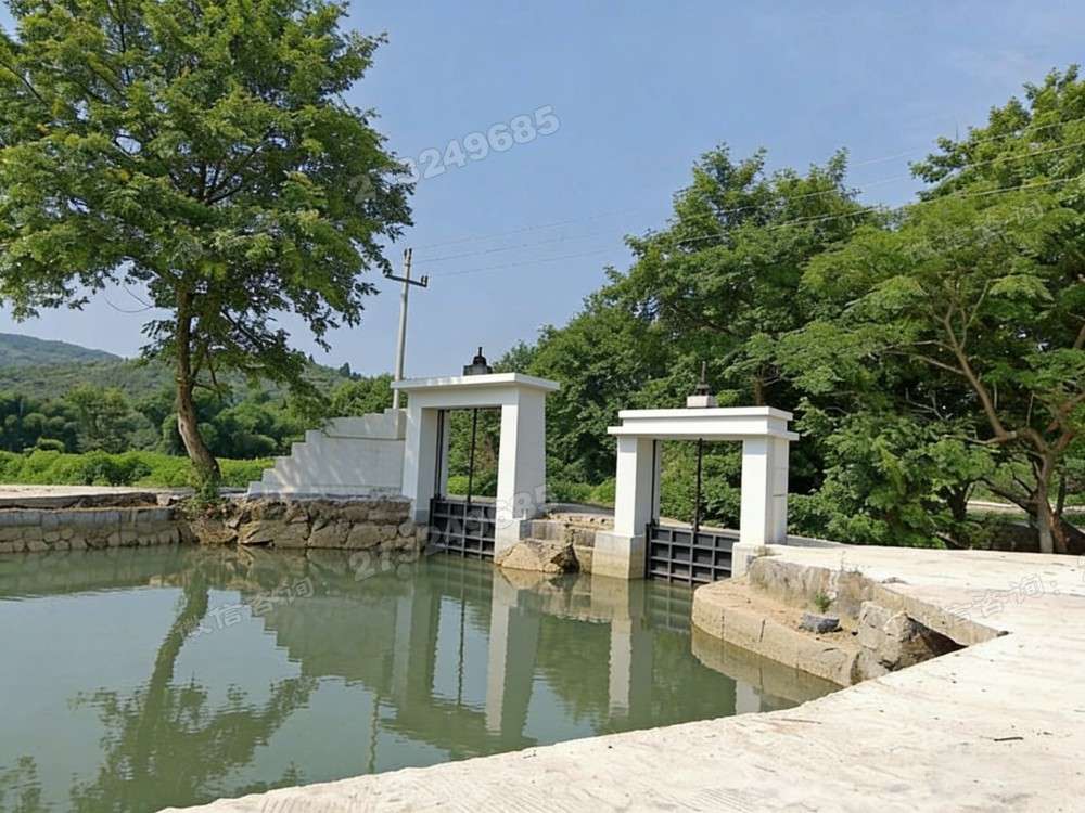 滦平水库双门铸铁闸门