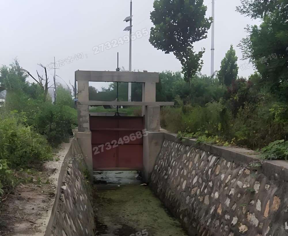 金水路边渠道铸铁闸门