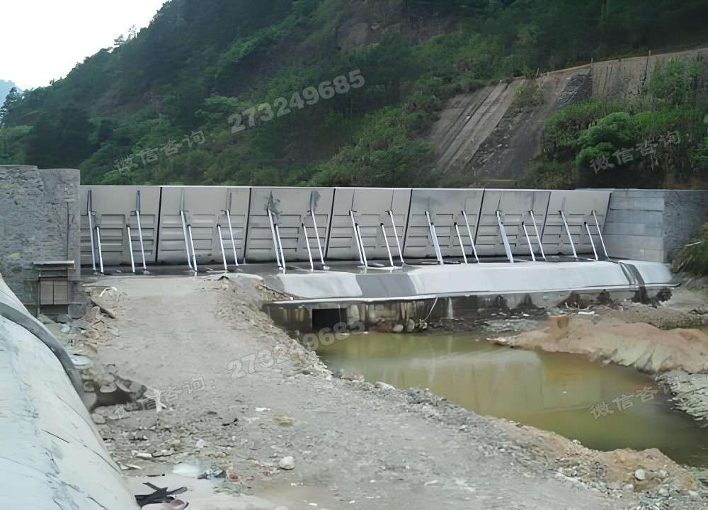霞山峡谷河道液压钢坝